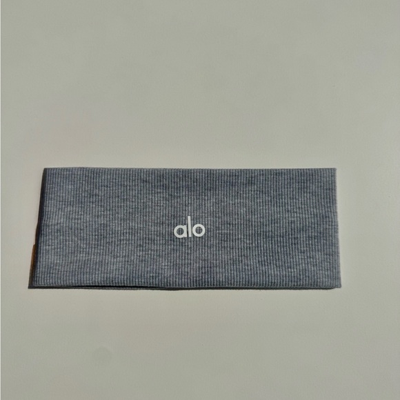 ALO Yoga Charcoal Headband for Women - Picture 1 of 3